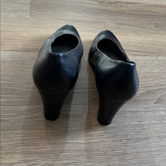 Stuart Weitzman black wedges - Picture 4 of 5
